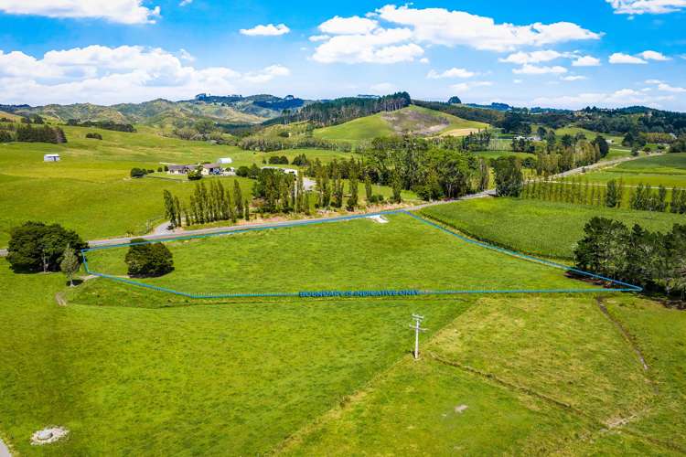 371 West Coast Road_0