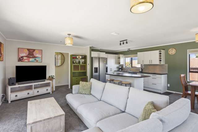 4 Graham Grove Waikanae_2