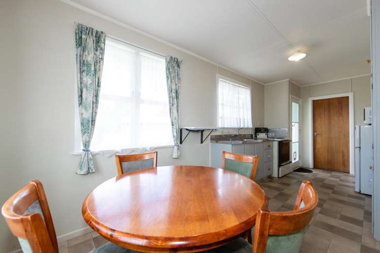 61 Whitby Crescent Flaxmere_10