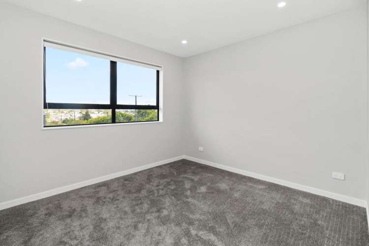 127 Gardner Avenue New Lynn_5