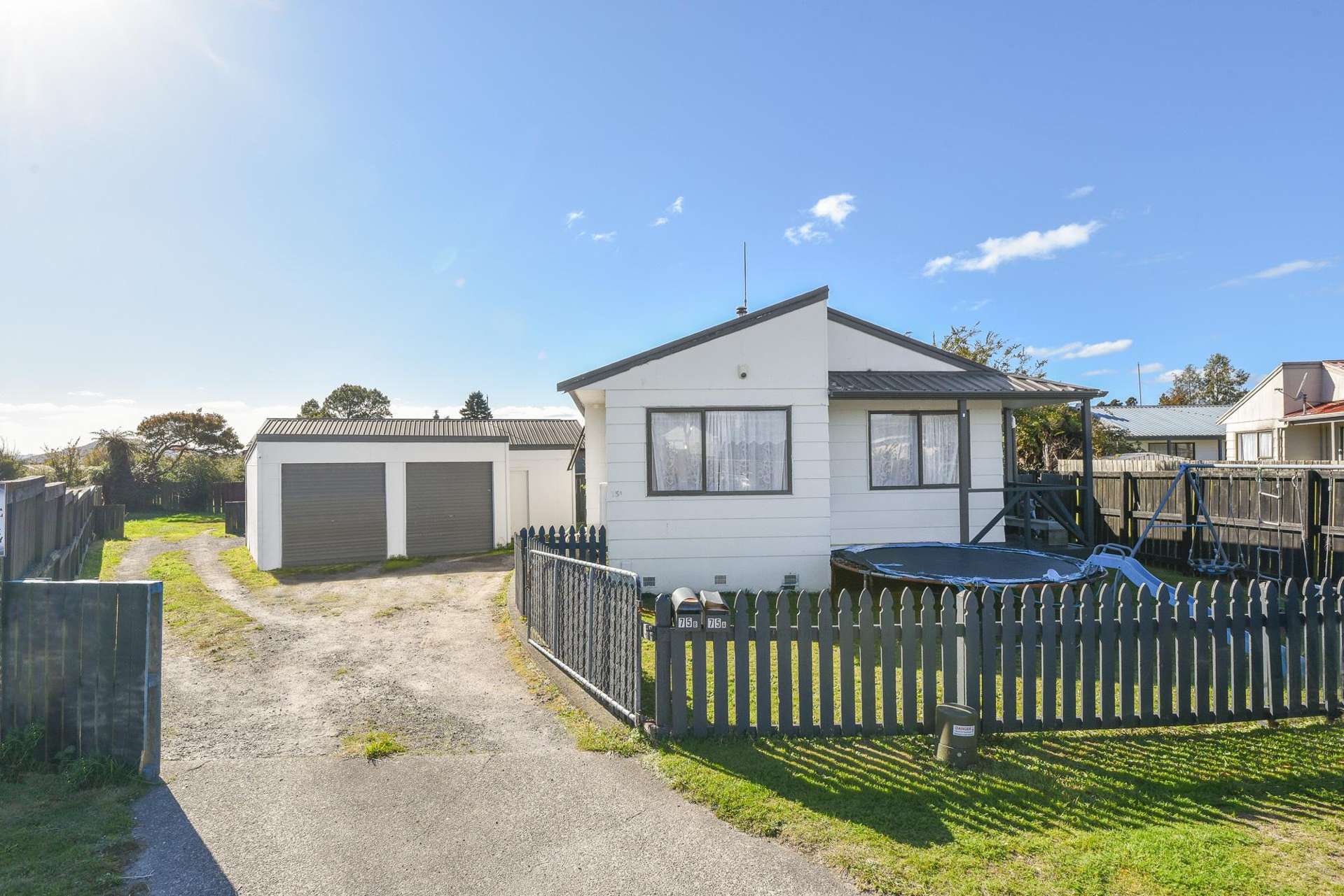 75A and 75B Pohutukawa Drive Owhata_0