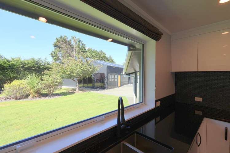 97 Ariki Avenue Otatara_12