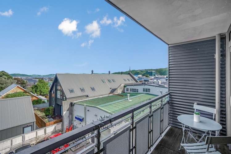 11/208 Jackson Street Petone_15