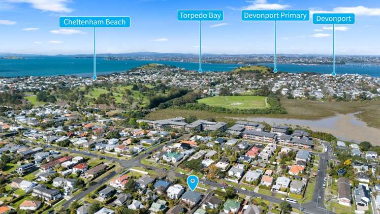 28 Aramoana Avenue Devonport_1