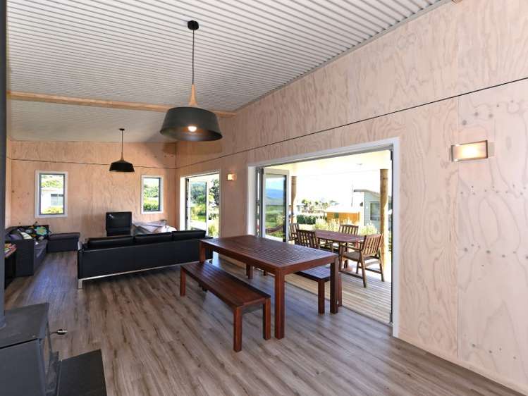 11 Leisure Lane Ligar Bay_8