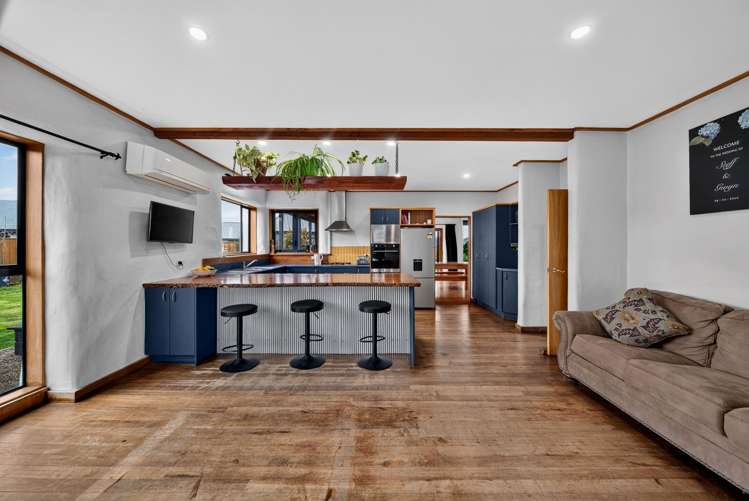 14 Saker Place_4