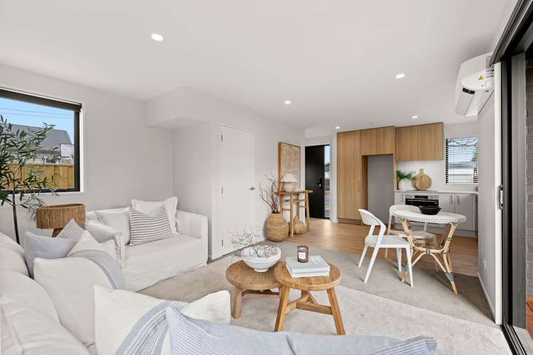 1-4/437 Worcester Street_3