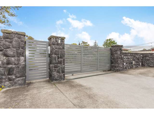 140p Hepburn Road Glendene_4