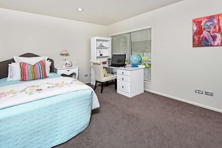 10 Beggs Way Flat Bush_18