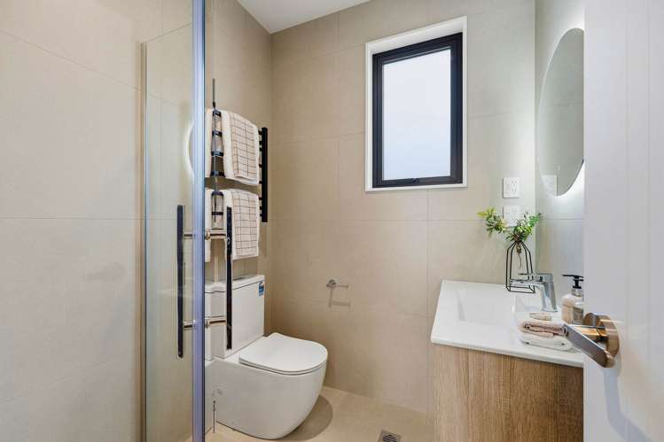 Lot 5/137 Moore Street Hillcrest_48