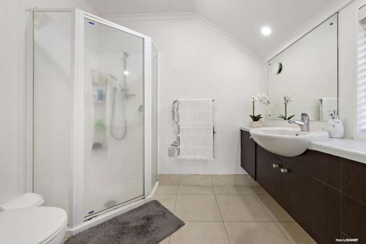 16 Heidi Crescent Flat Bush_13