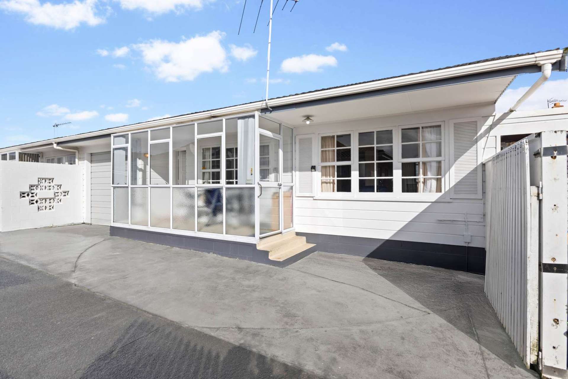 2/257 Shirley Road Papatoetoe_0