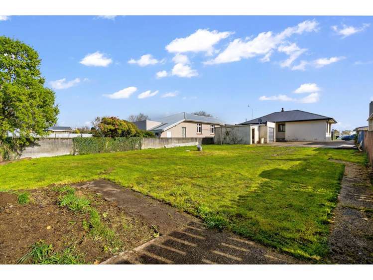 583 Tay Street Hawthorndale_19