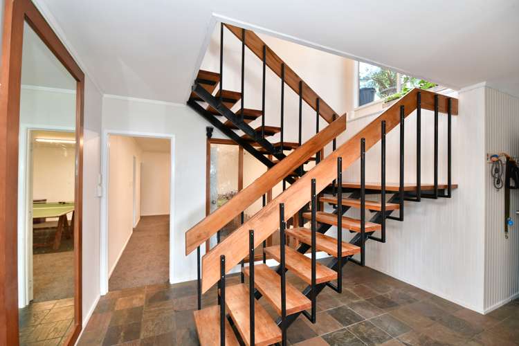 4 Claude Road Stanmore Bay_28