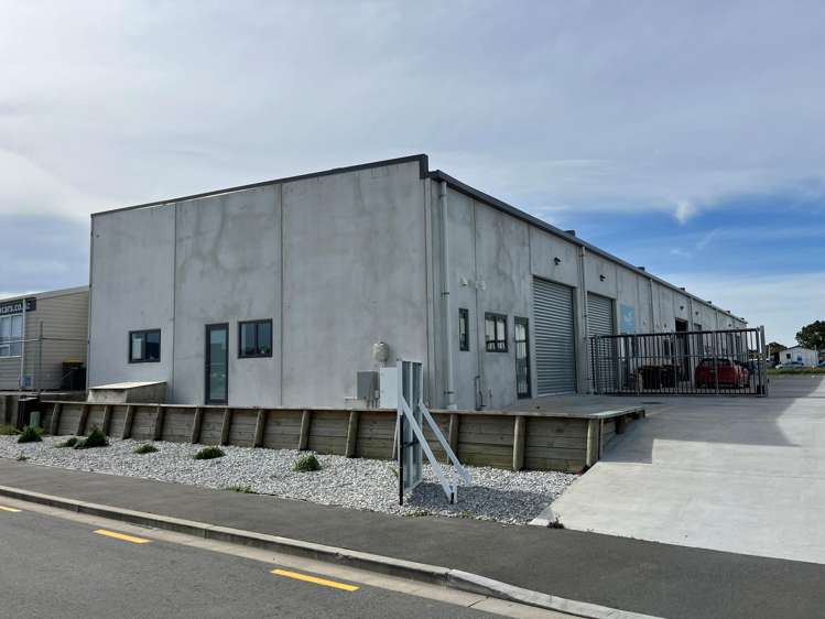 1/7 Lake Bryndwr Lane_0