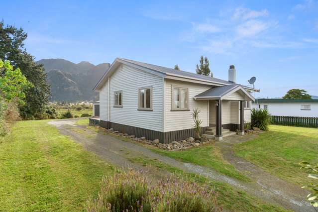 8 Stanley Avenue Te Aroha_2