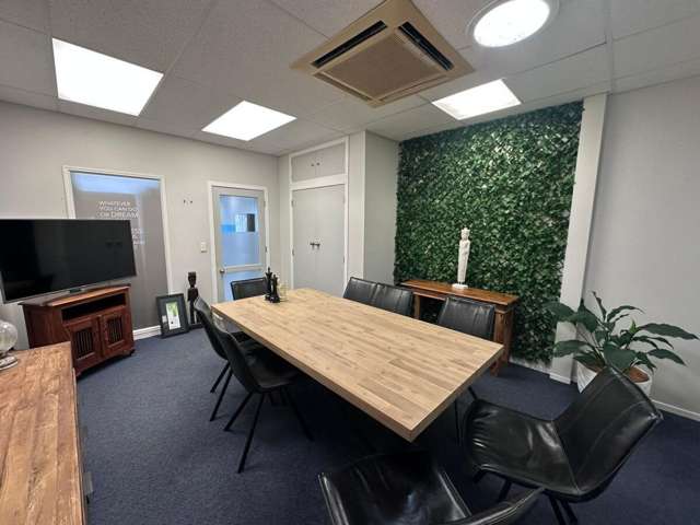 Level 1/58 Devonport Road Tauranga Central_4