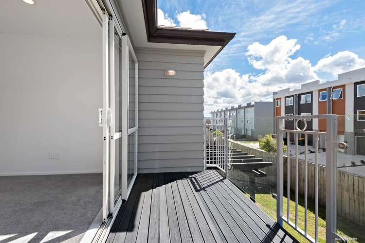 17 Merlot Way Te Atatu South_10