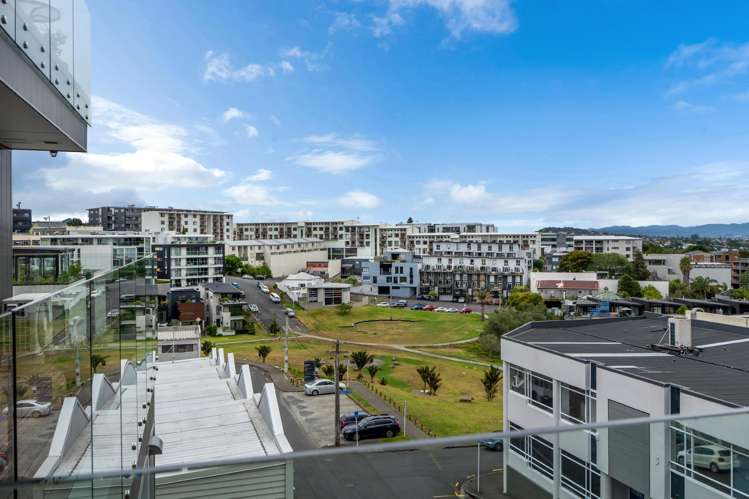 3f/121 Newton Road Eden Terrace_9