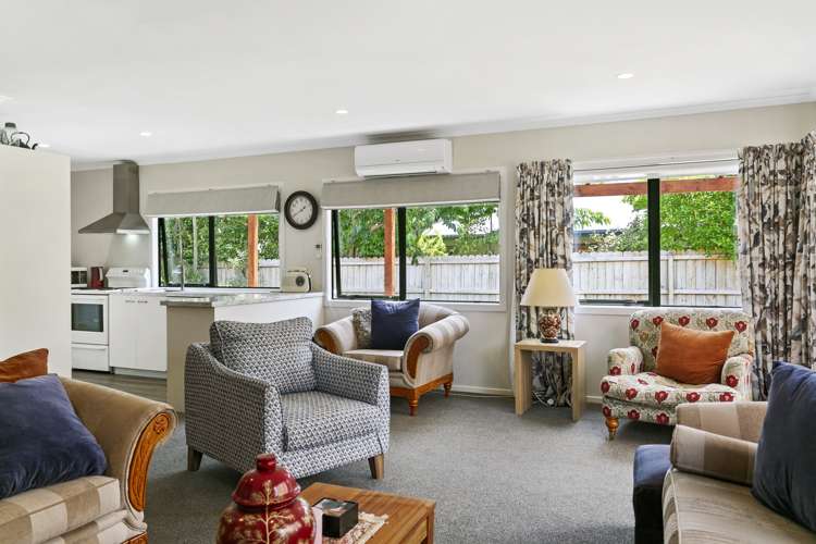 1/70 Logan Avenue Wharewaka_5