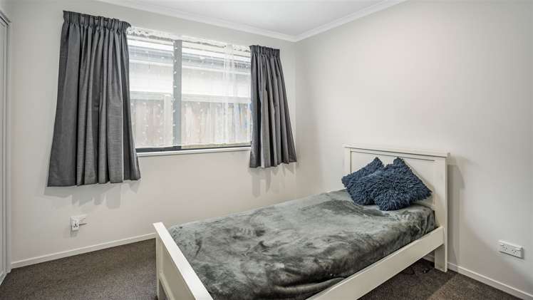 14 George West Square Wigram_11