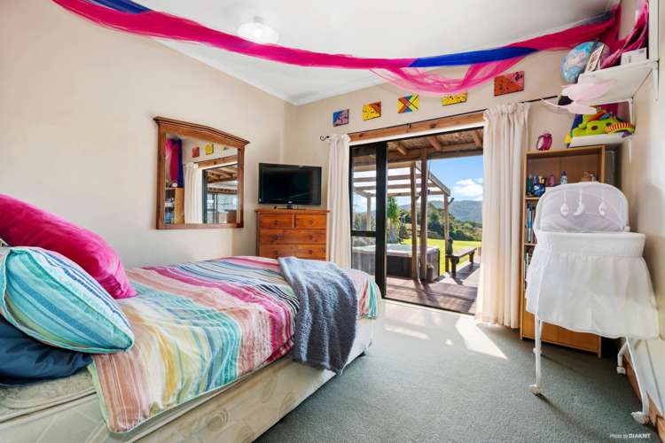 22 Falls Road Hunua_14