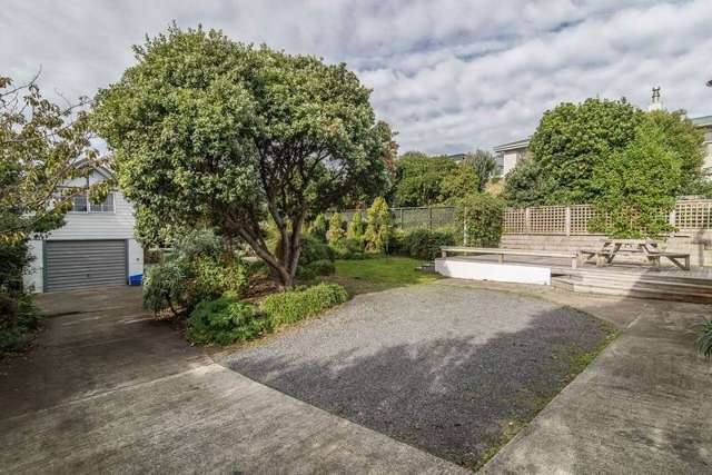 111 Seaview Road Paraparaumu Beach_1