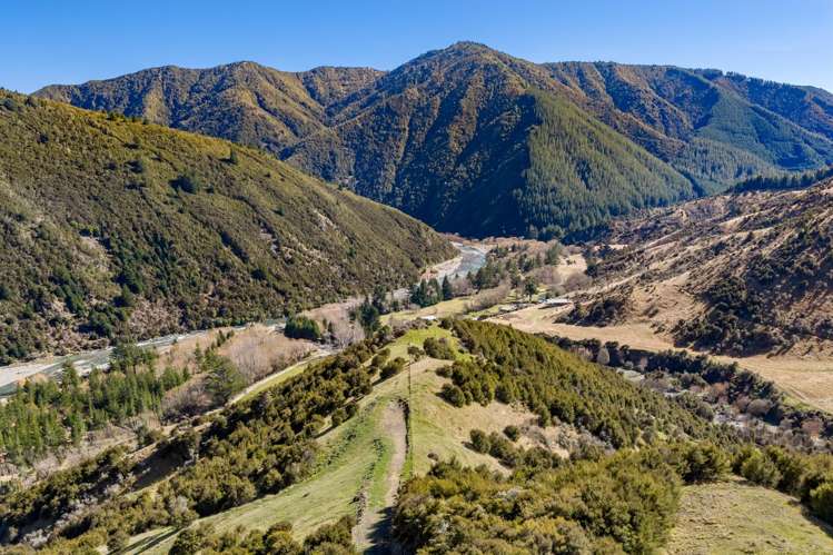 1367 Leatham Road Wairau Valley_20
