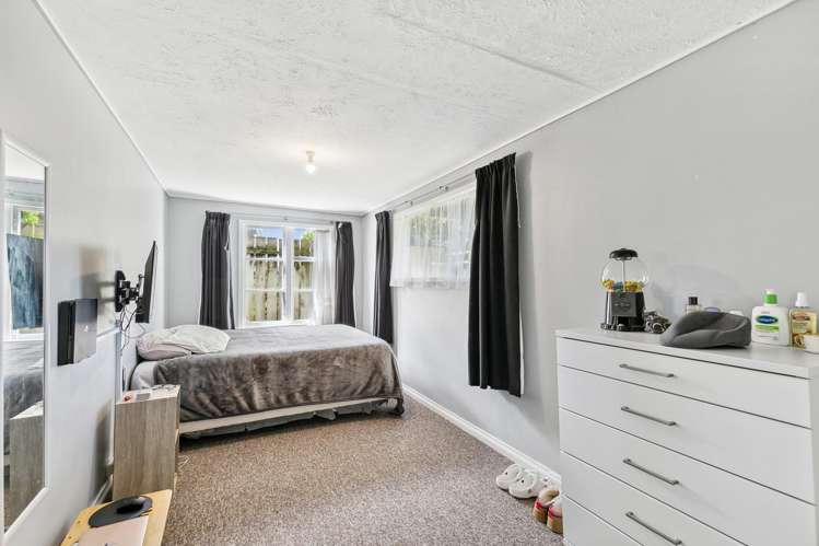 29 Ngatitoa Street Tawa_15