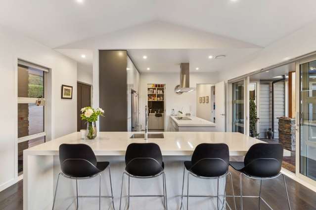 133 Chamberlain Road Bombay_3