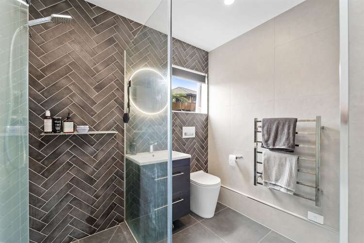 2/18 Parr Terrace Castor Bay_7