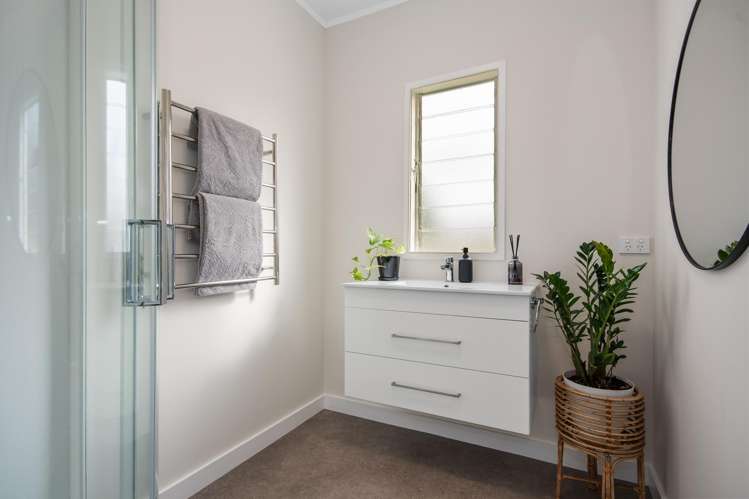 5 Jordan Street Hikurangi_15
