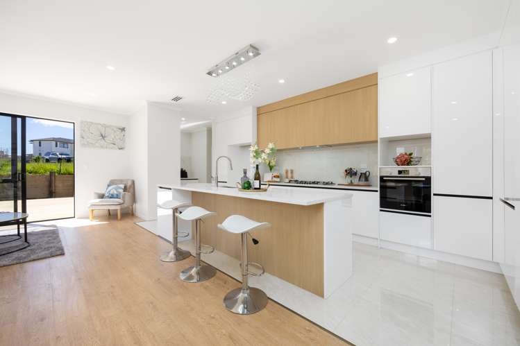 4 Koromeke Street Flat Bush_6