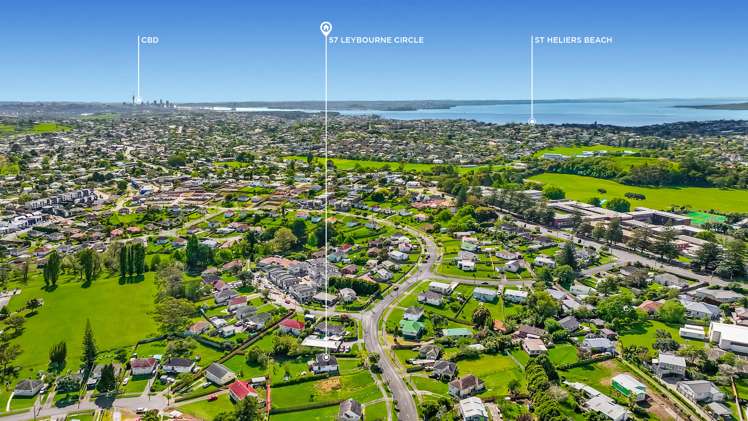 57 Leybourne Circle Glen Innes_9