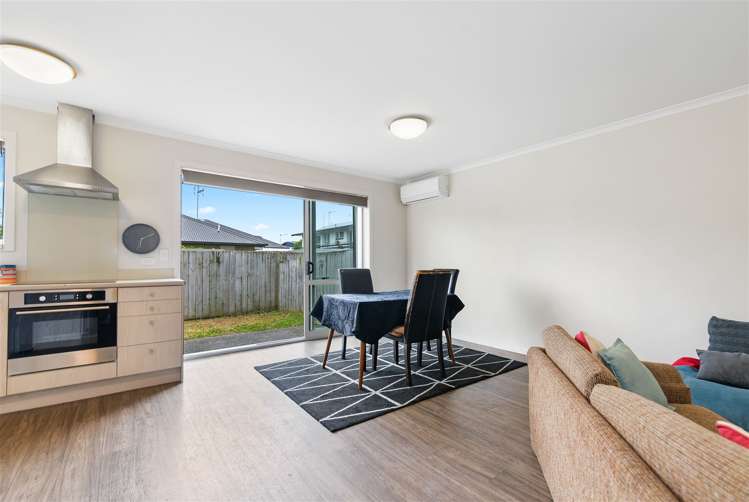 63 Chiefs Court Hamilton East_4