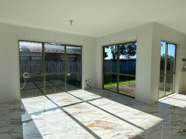 171 Te Irirangi Drive Flat Bush_1