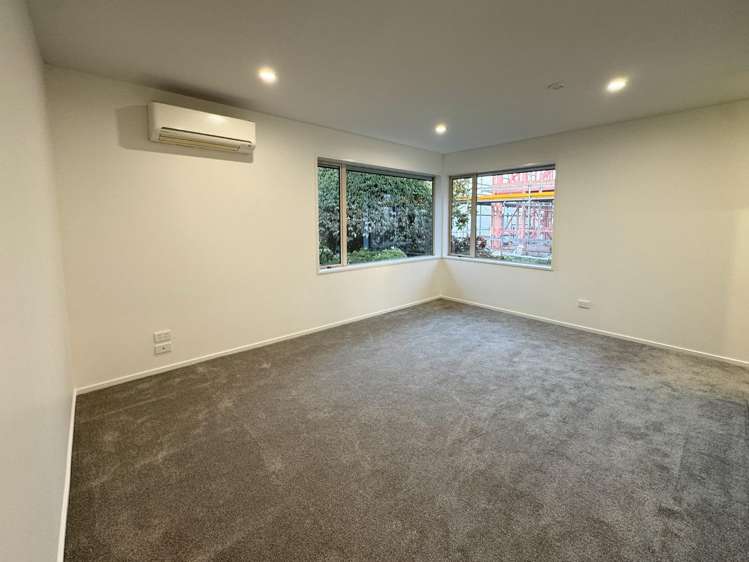 3 Somerville Crescent Aidanfield_7