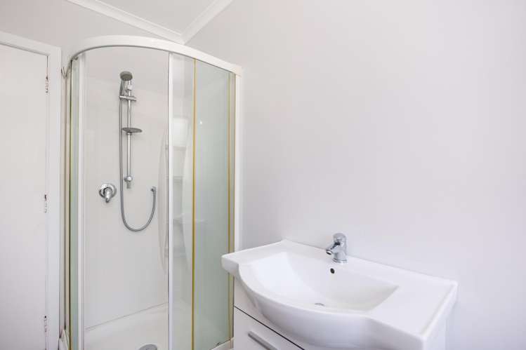 90 Wood Street Takaro_17