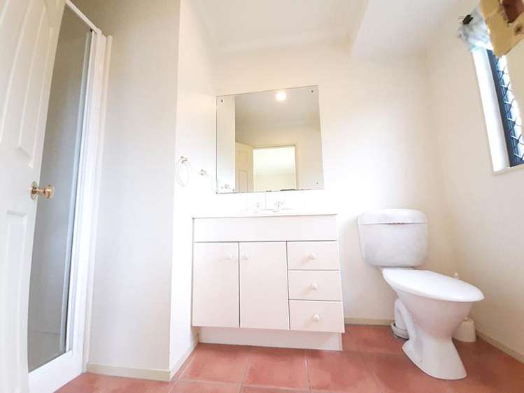 3/72 Swanson Road Henderson_9