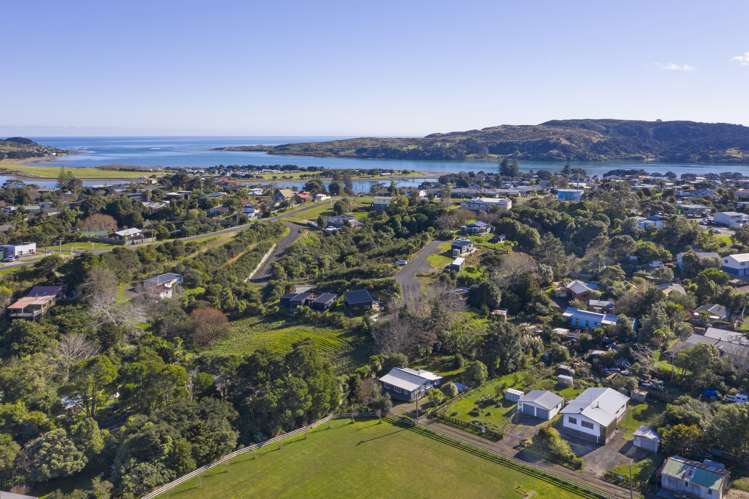 13b East Street Raglan_31