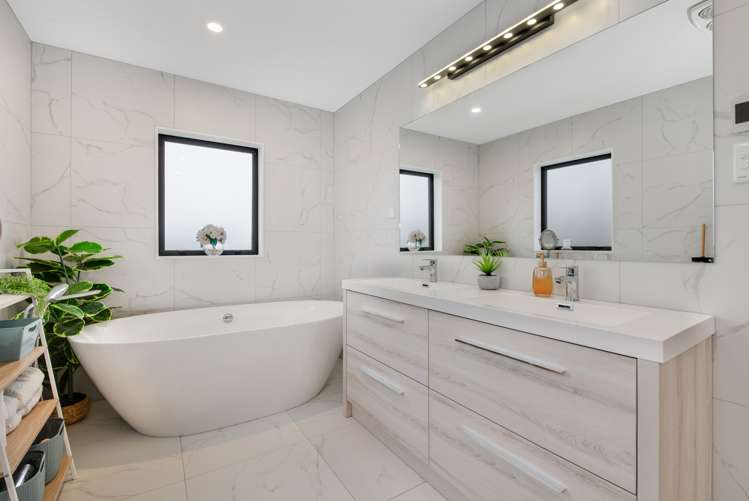 7 Manawanui Way Orewa_9