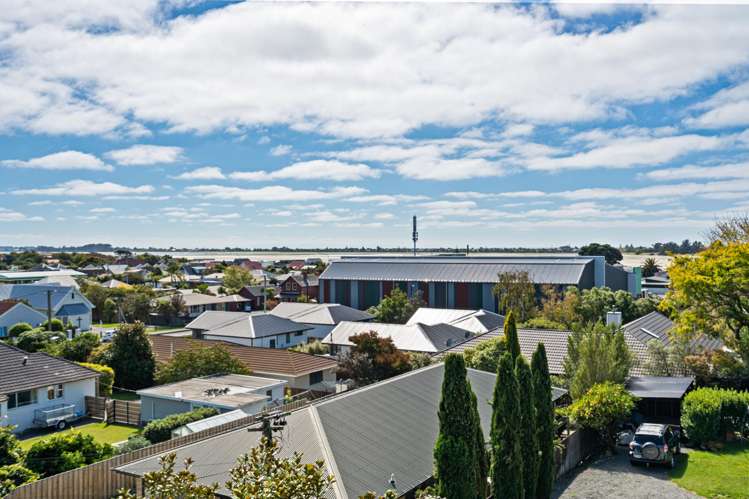 3 Ball Lane Redcliffs_38