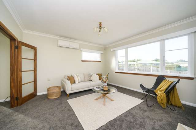 17 Belvedere Crescent Takaro_2