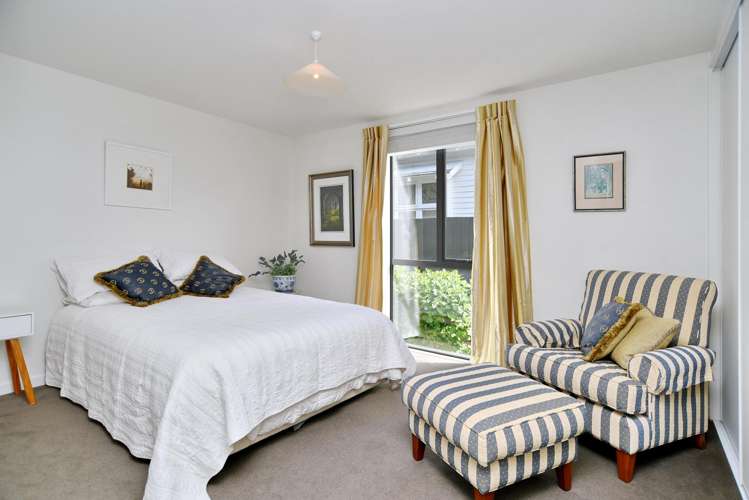 102 Hills Road Edgeware_27