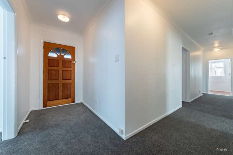 10 Merton Street Trentham_11