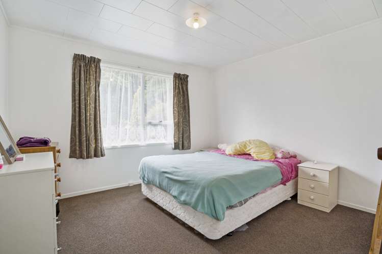 23 Redcrest Avenue Red Hill_12