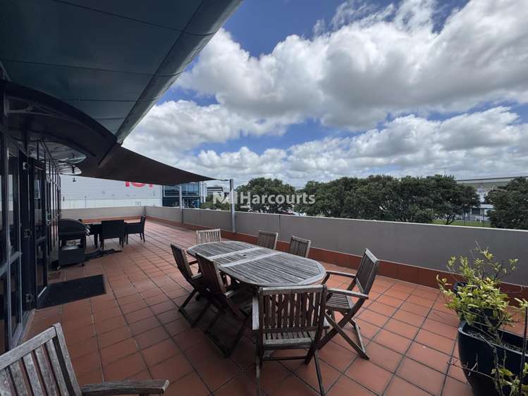 D/28 William Pickering Drive Rosedale_10