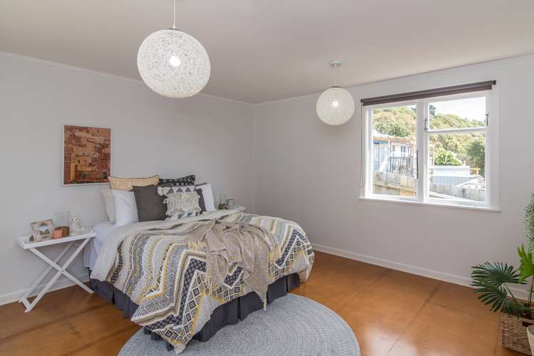 37 Tukanae Street Strathmore Park_8