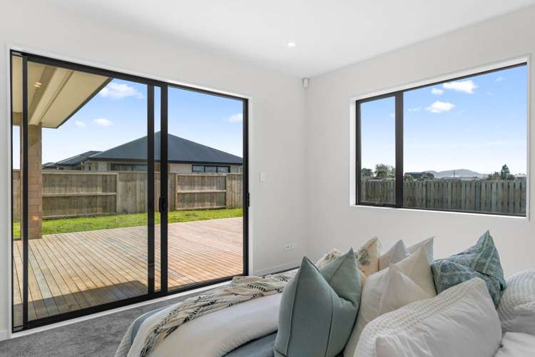 37 Kaurinui Crescent One Tree Point_9