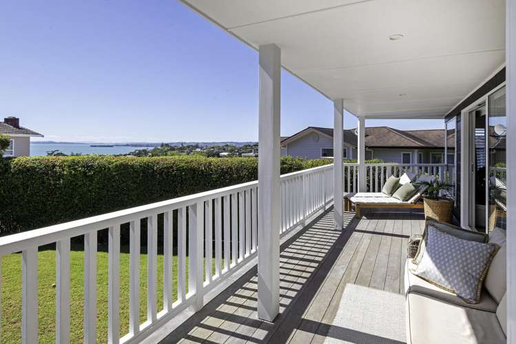 129 Bleakhouse Road Mellons Bay_10